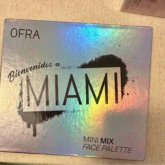 Ofra Bienvenidos A Miami Mini Mix Face Palette NEW - Picture 2 of 8